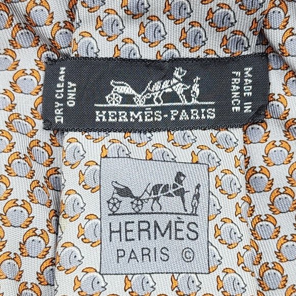 Vintage Hermes Crap Print Silk Necktie Width 3" - Picture 5 of 5
